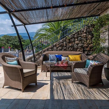 Bed and Breakfast Terre De Reve Ле-Руре Экстерьер фото
